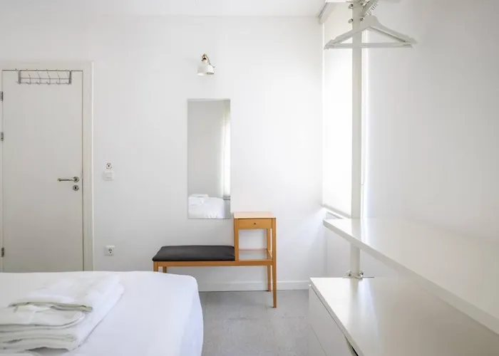 Cool Charming 1bd1bath Modern Home! #398 * Istanboel