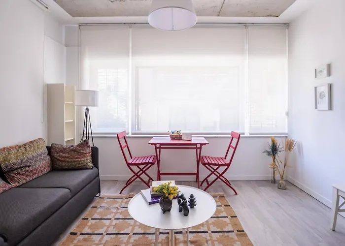 Cool Charming 1bd1bath Modern Home! #398